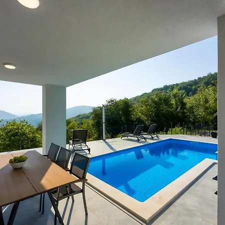 Nono Villa *