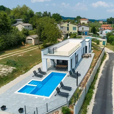 Nono Villa *